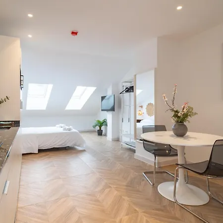 Edificio Correos By Plaza Mayor Valladolid