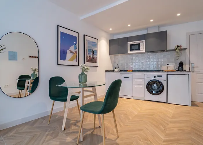 Edificio Correos By Plaza Mayor